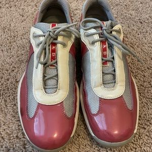 Prada Sneakers (40)